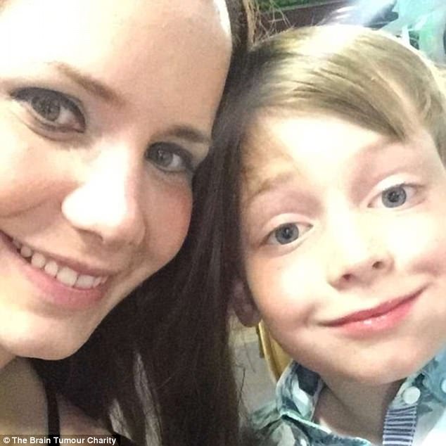 3f9874d800000578-4444530-image-a-55_1493138533120