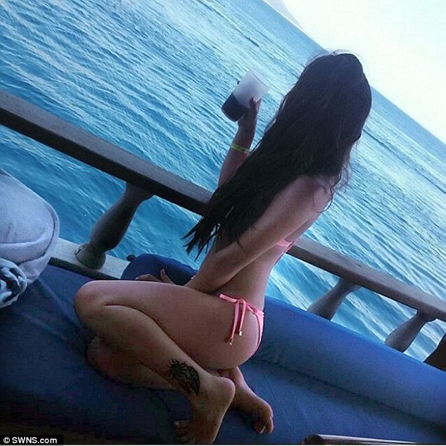 2b6f1b2200000578-0-image-a-9_1439806294557